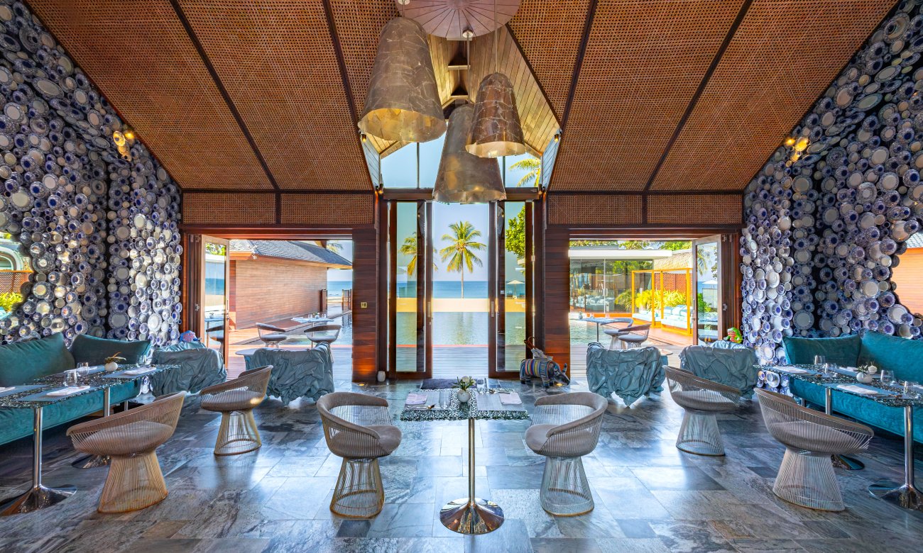 The Campana Lounge