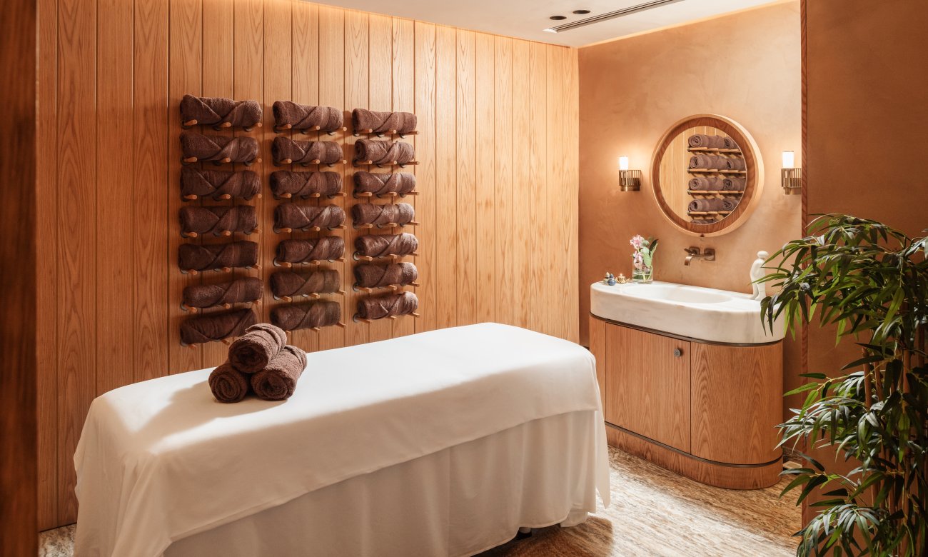 Essensi Spa