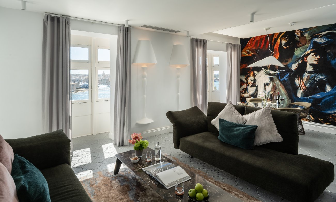 Hideaway Harbour View Suite