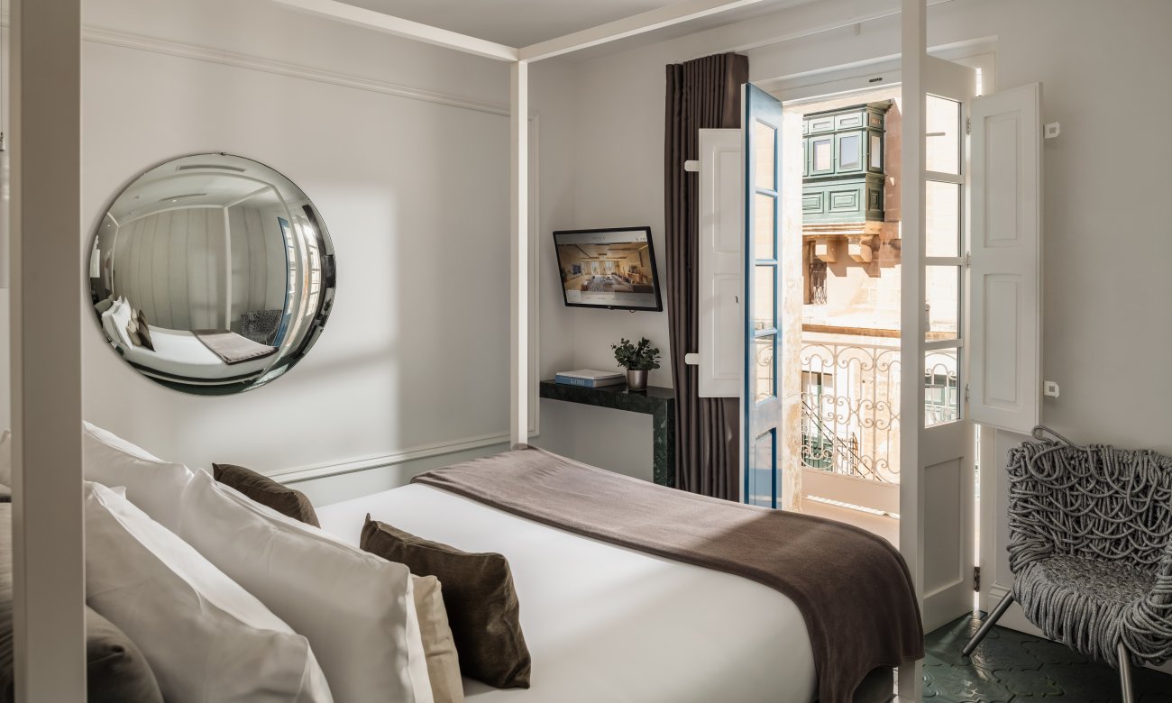Hideaway Harbour View Suite
