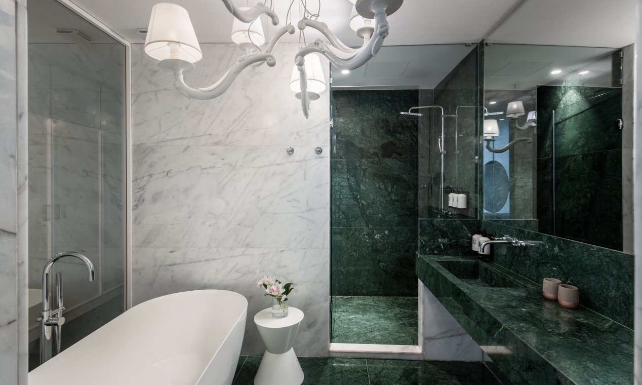 Hideaway Harbour View Suite