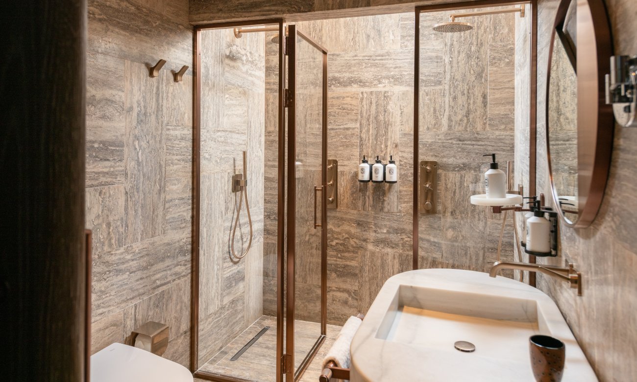 Superior Grand Harbour View Suites