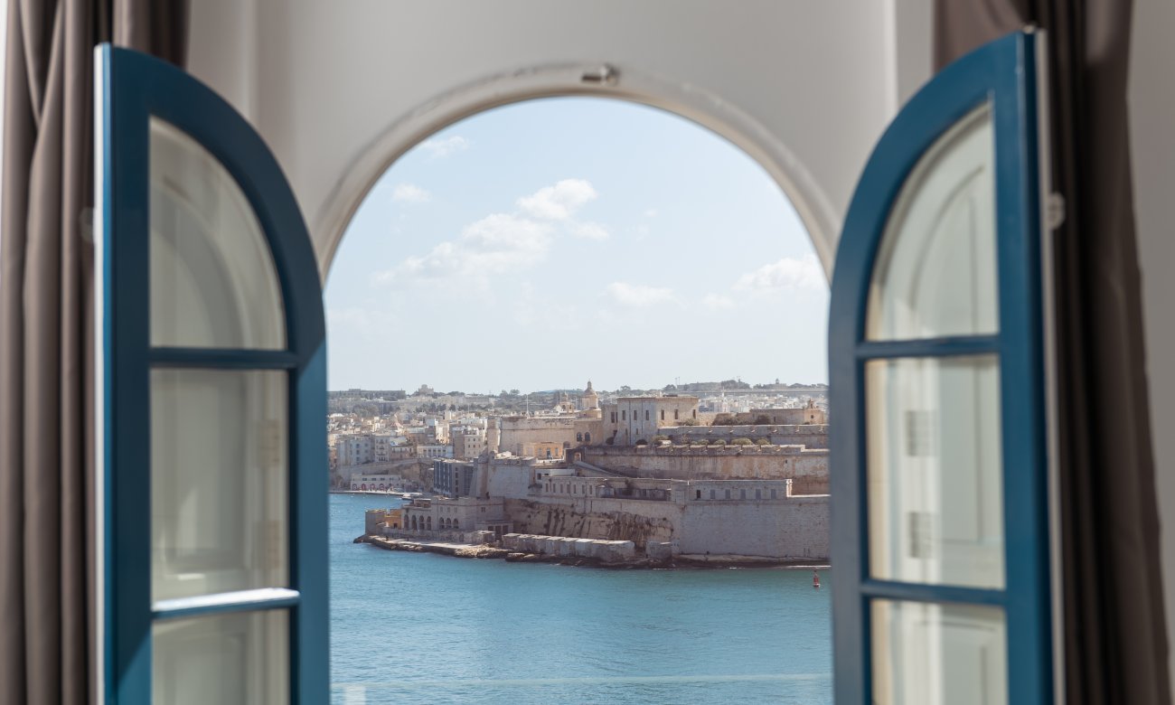 Hideaway Harbour View Pool Suite